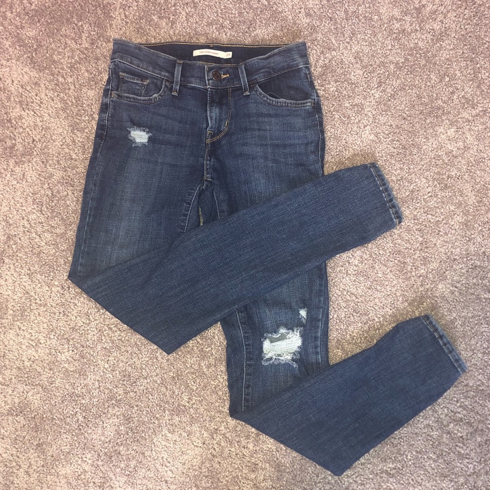Levi’s 710 Super Skinny Jeans